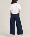 Lee Linen